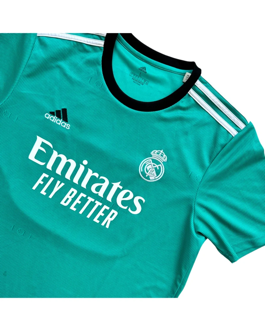 Real Madrid 21/22 Third Vinicius