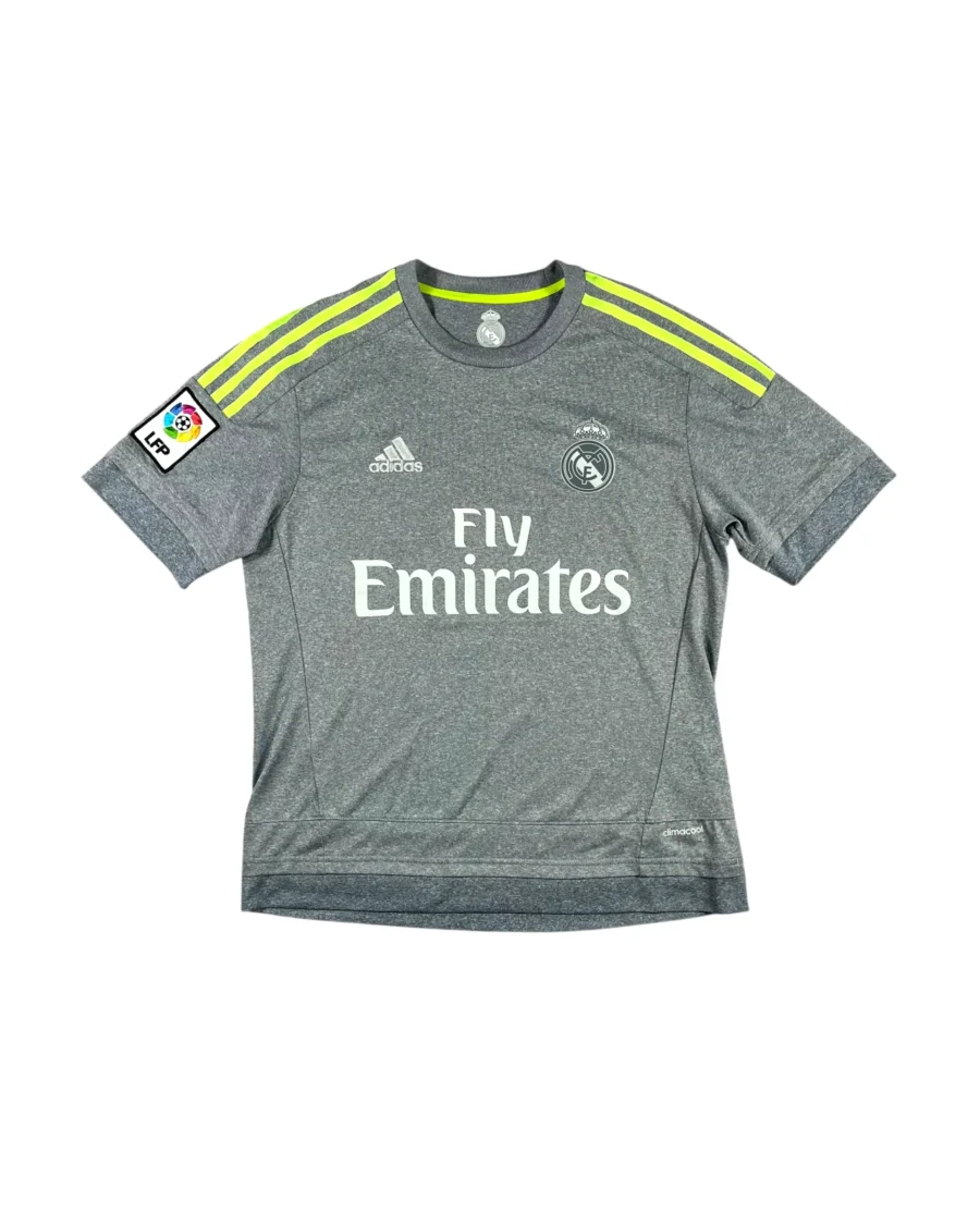 Real Madrid 15/16 Away Bale