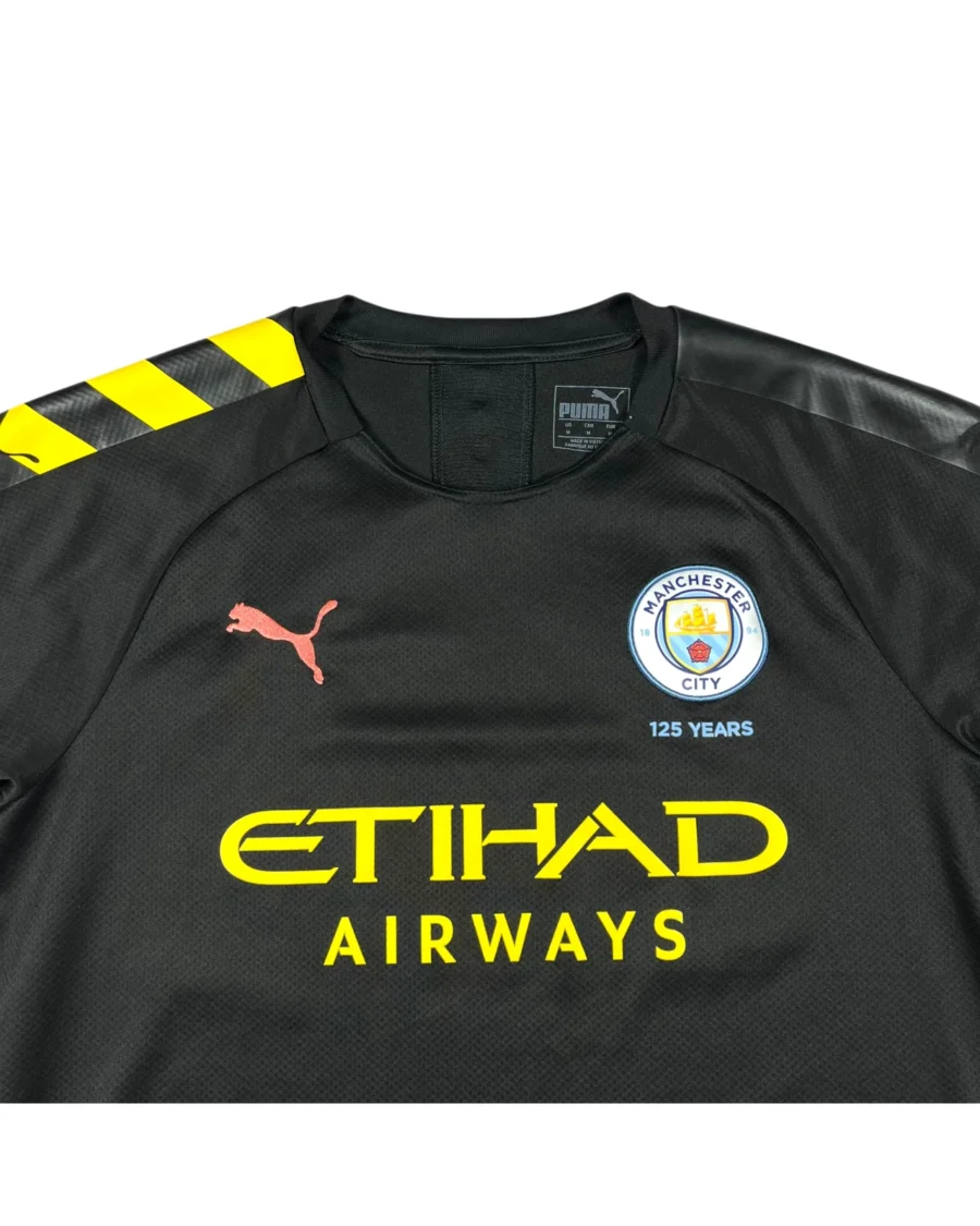 Manchester CIty 19/20 Away