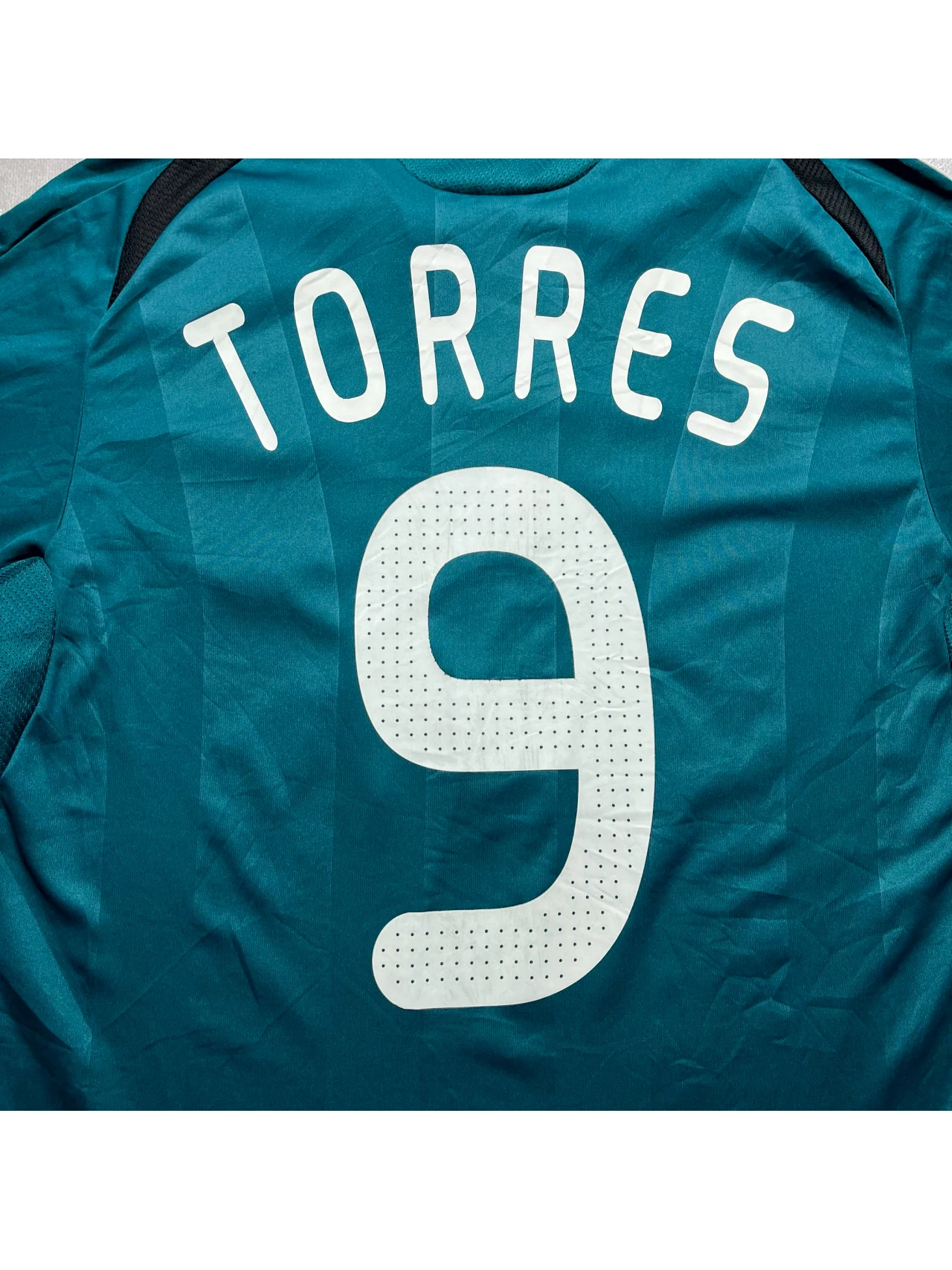 Liverpool 08/09 Third Torres
