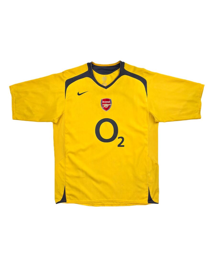 Arsenal 05/06 Away