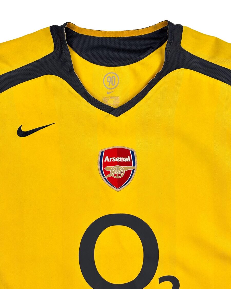 Arsenal 05/06 Away