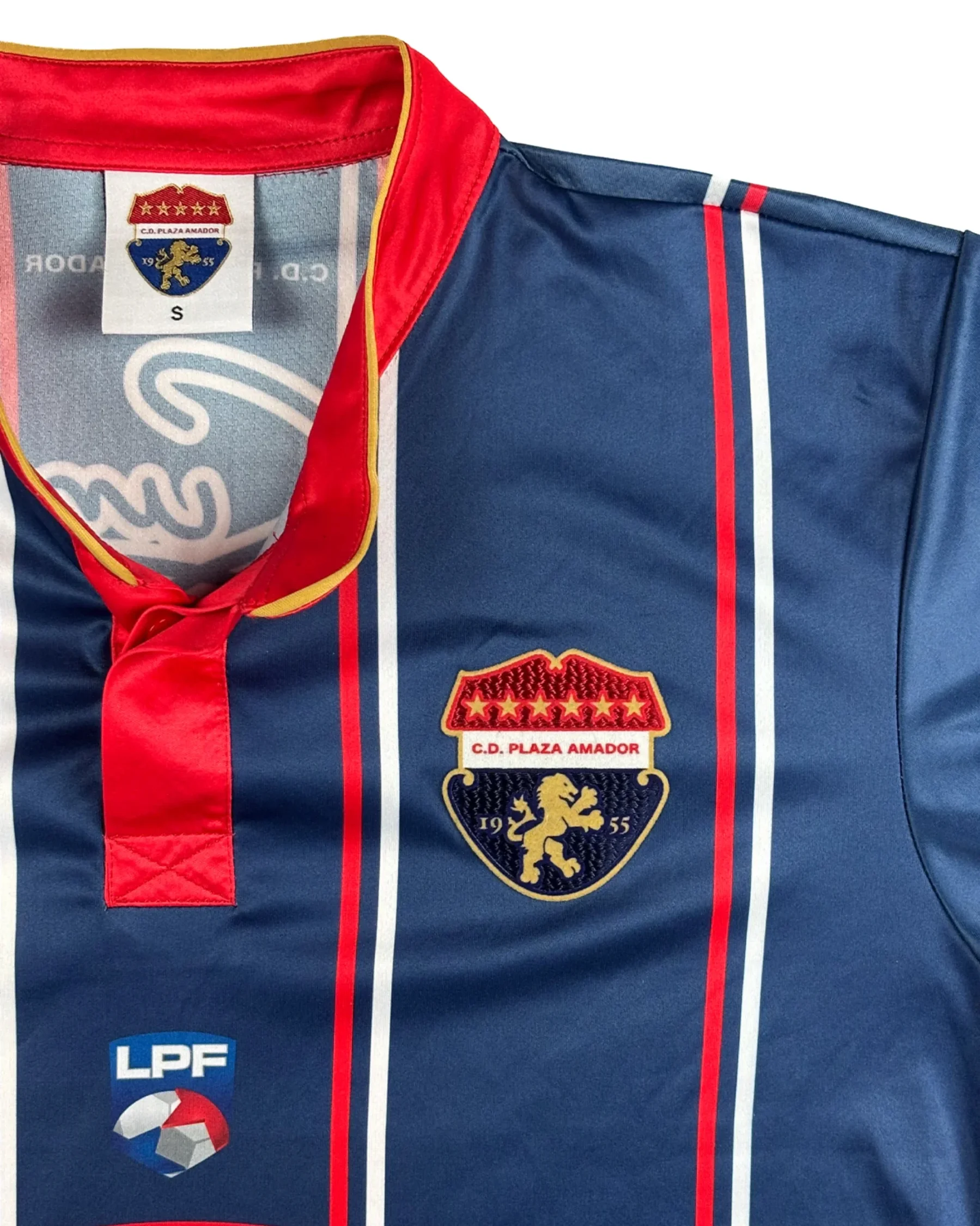 CD Plaza Amador 2017 Home