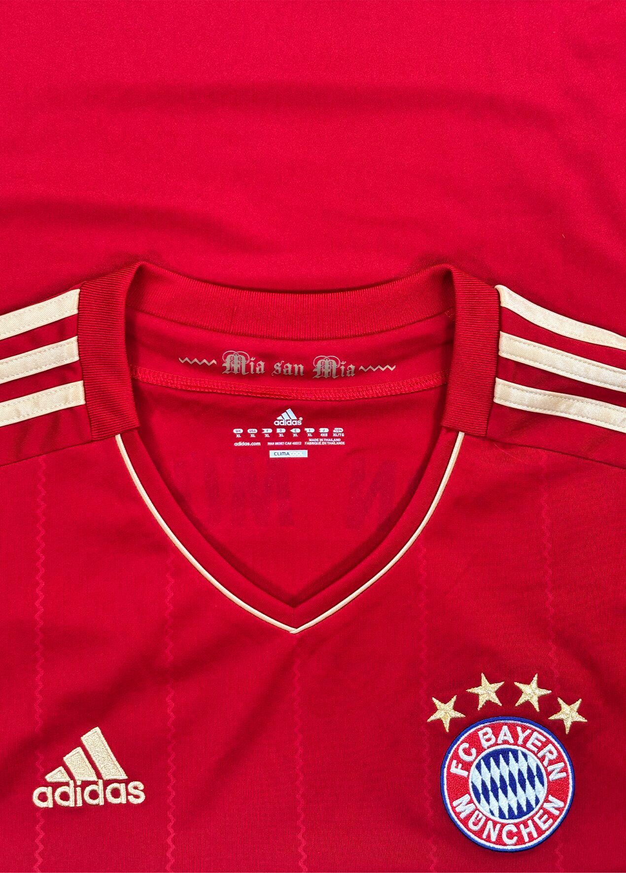 FC Bayern Munich 11/12 Home