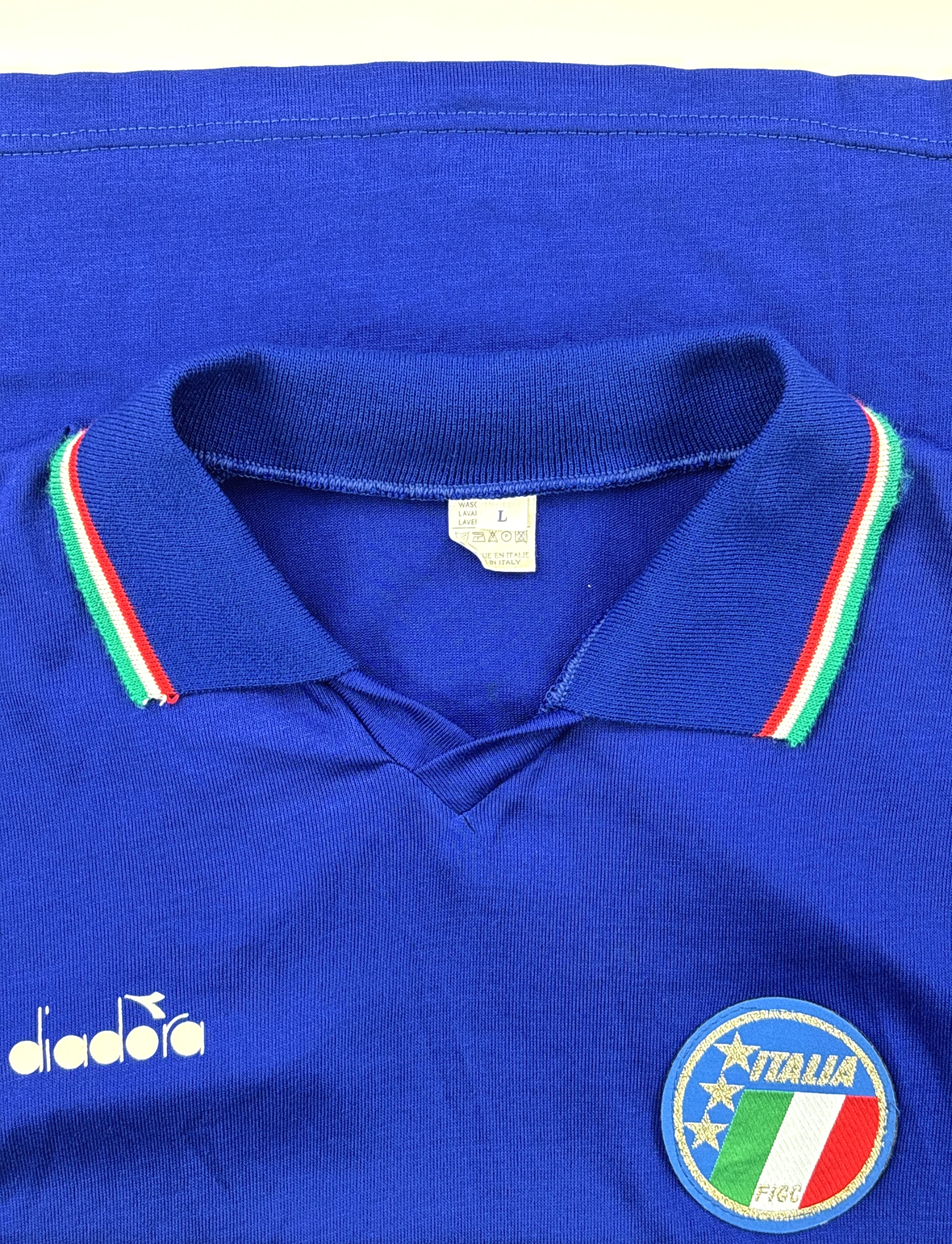 Italy 1990 Home