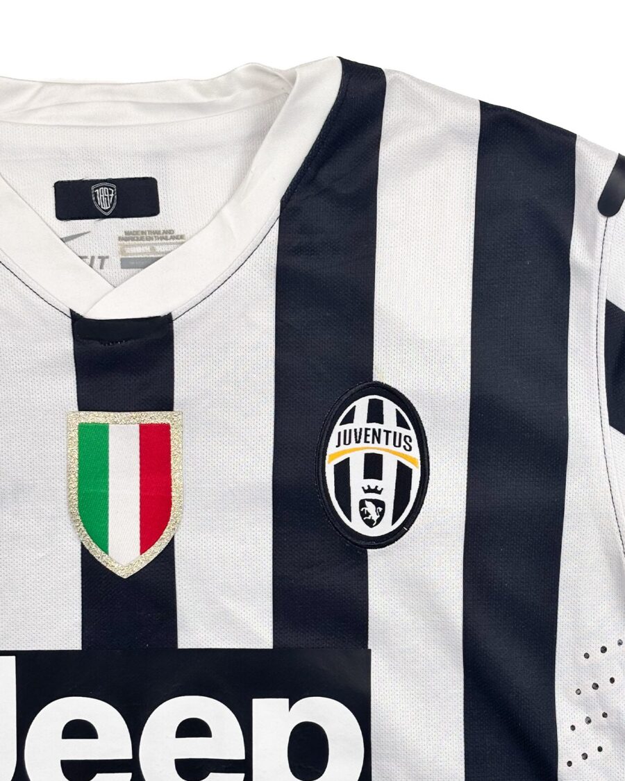 Juventus 12/13 Home Caceres Match Version