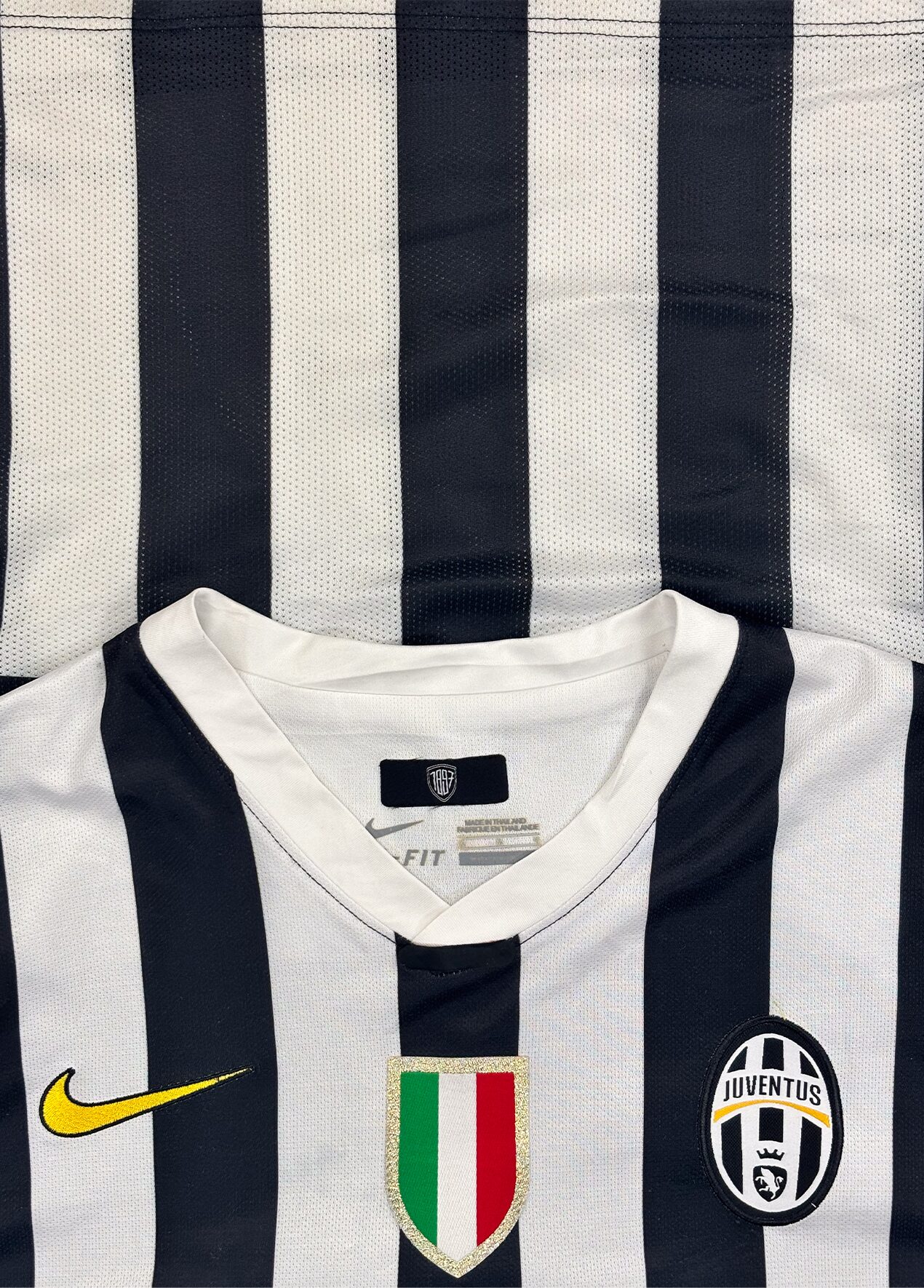 Juventus 12/13 Home Caceres Match Version
