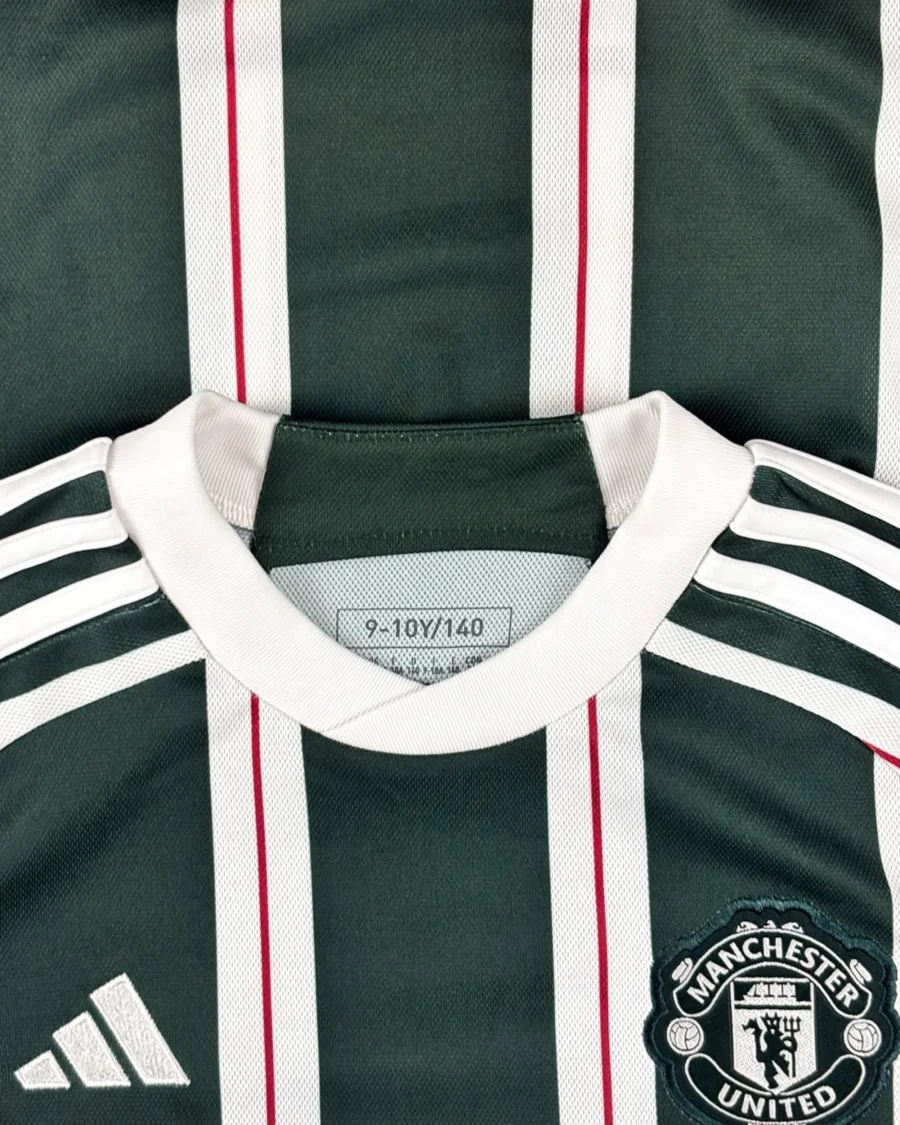 Manchester Utd. 23/24 Away Junior