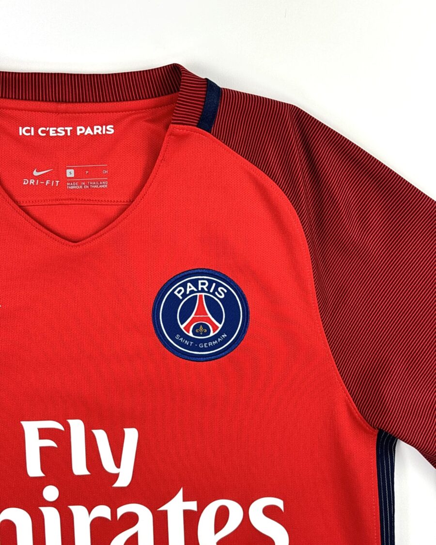 PSG 16/17 Away