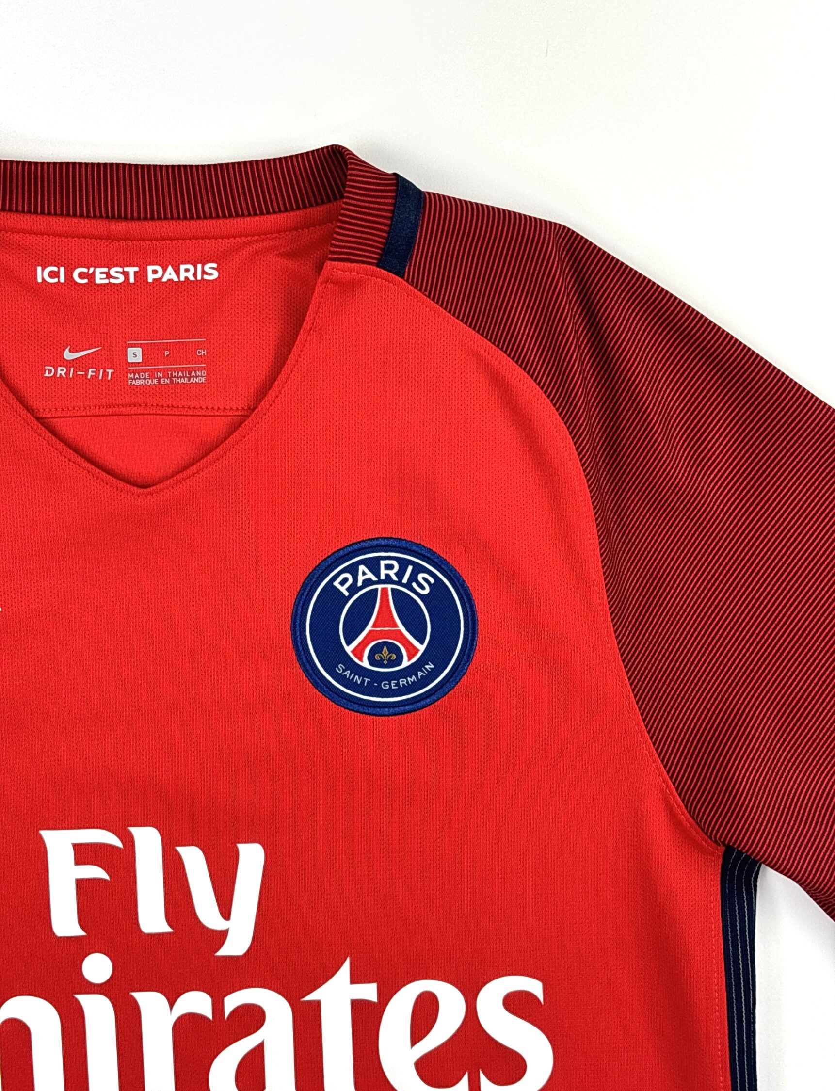 PSG 16/17 Away