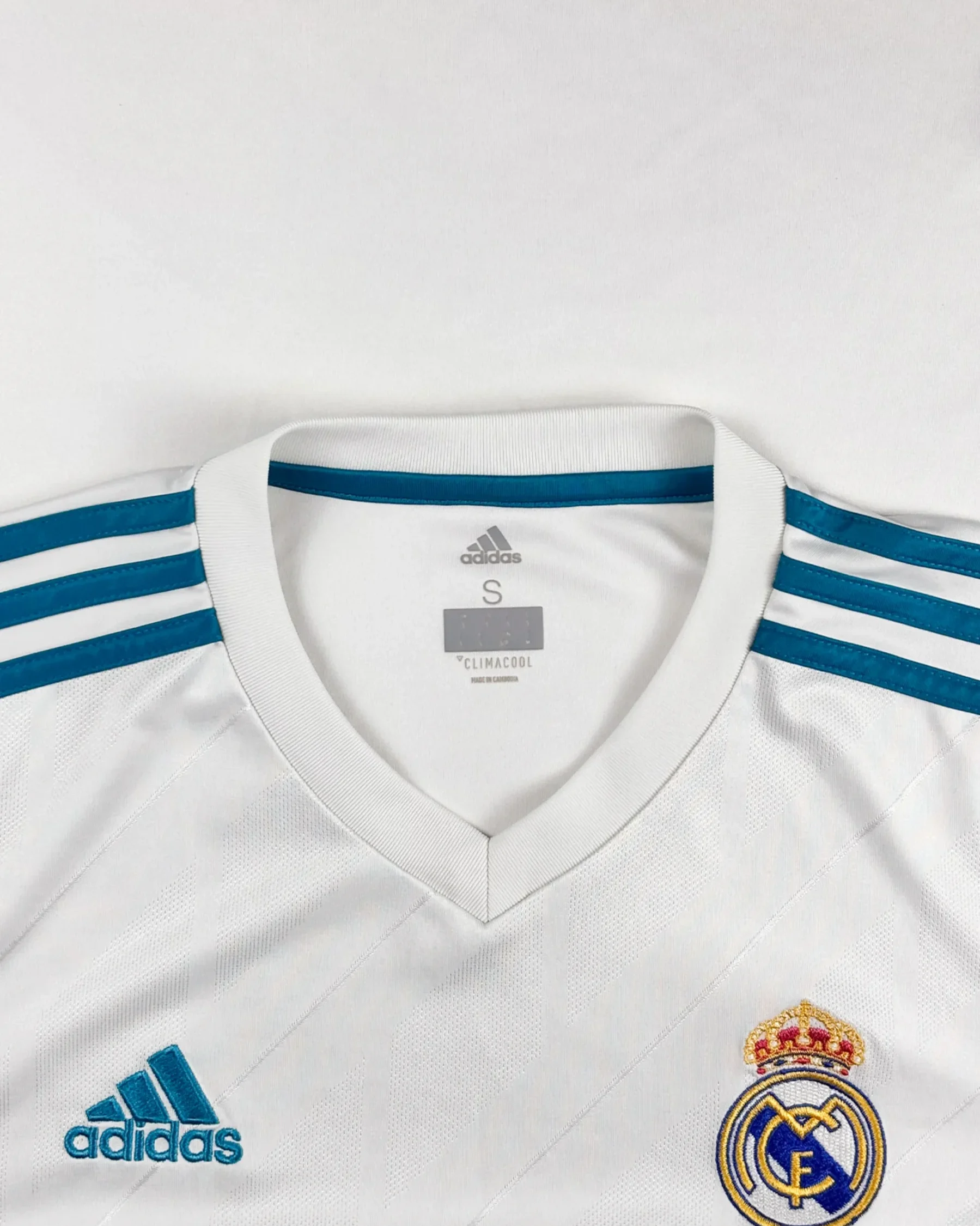 Real Madrid 17/18 Home