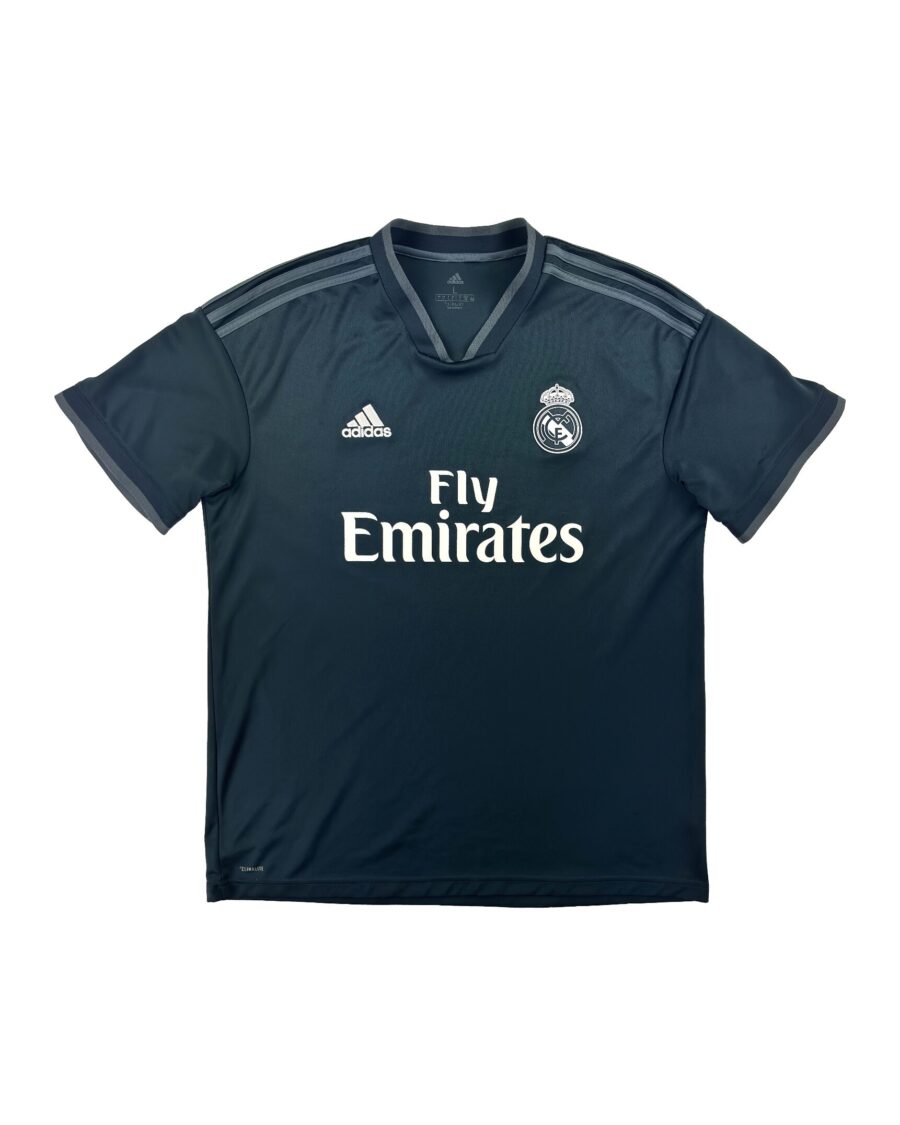 Real Madrid 18/19 Away