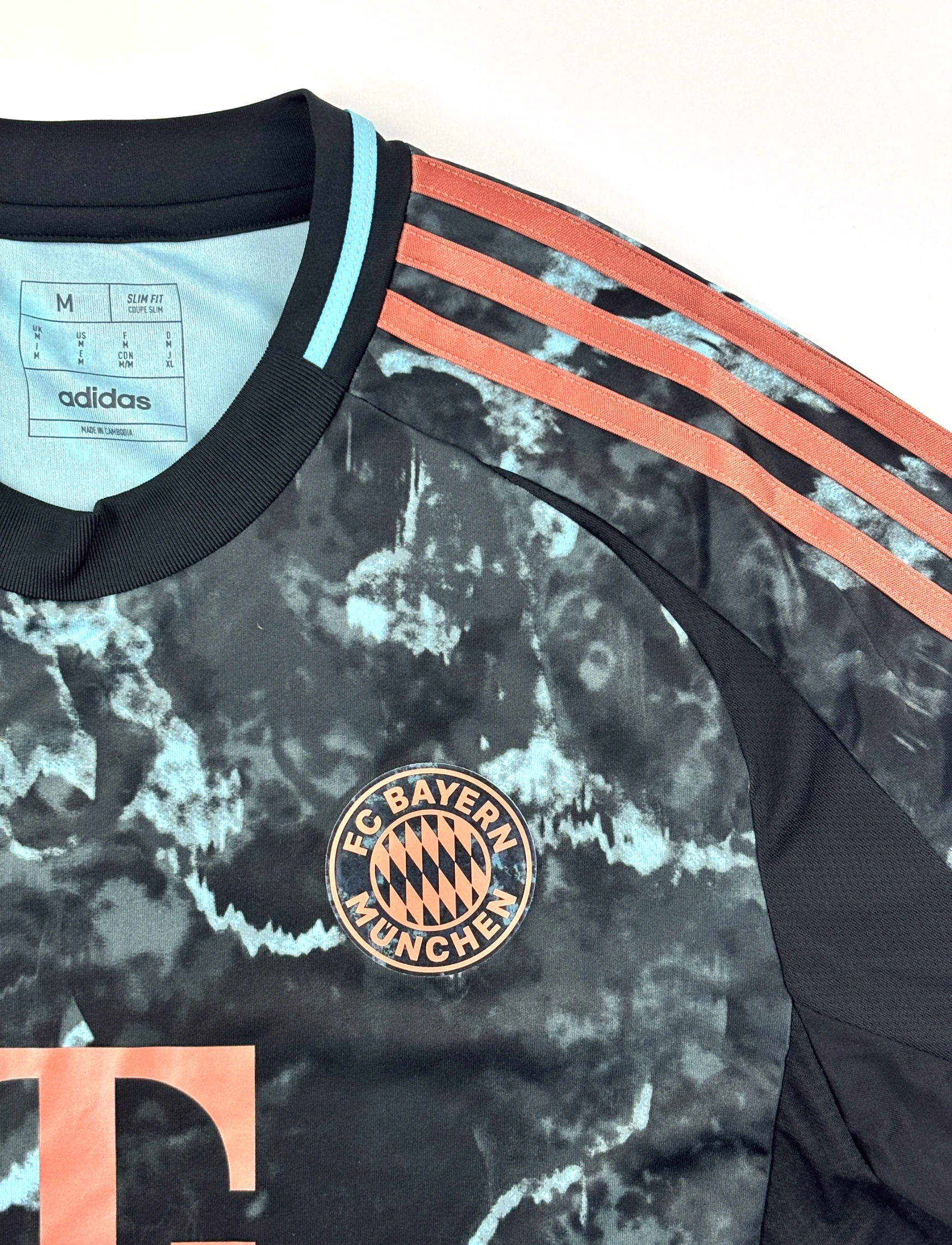 Bayern Munich 24/25 Away