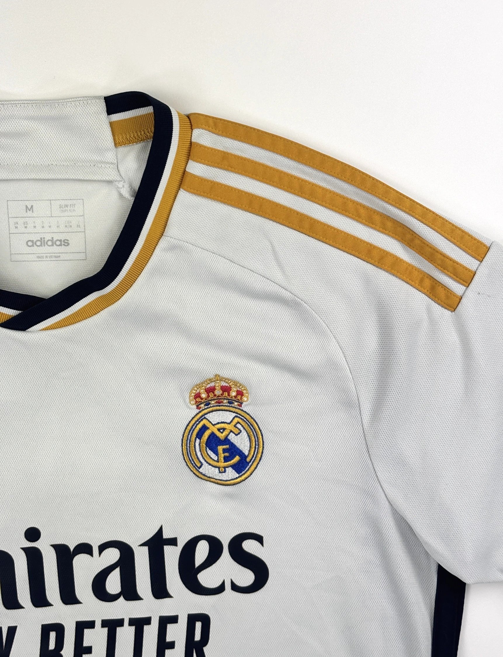 Real Madrid 23/24 Home Vinicius