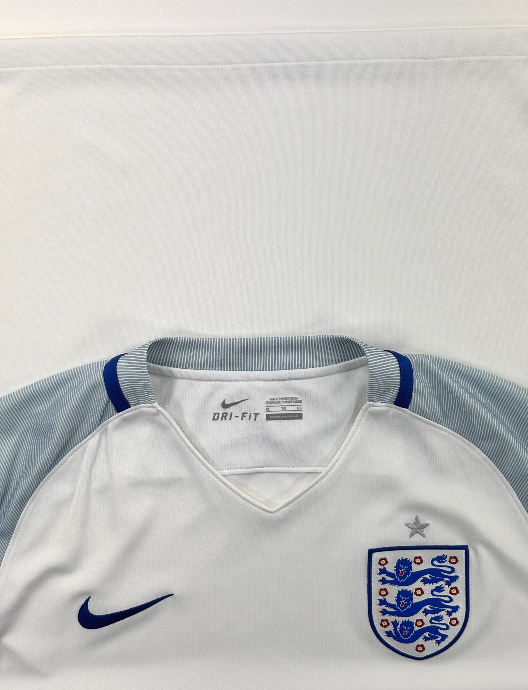 England 2016 Home