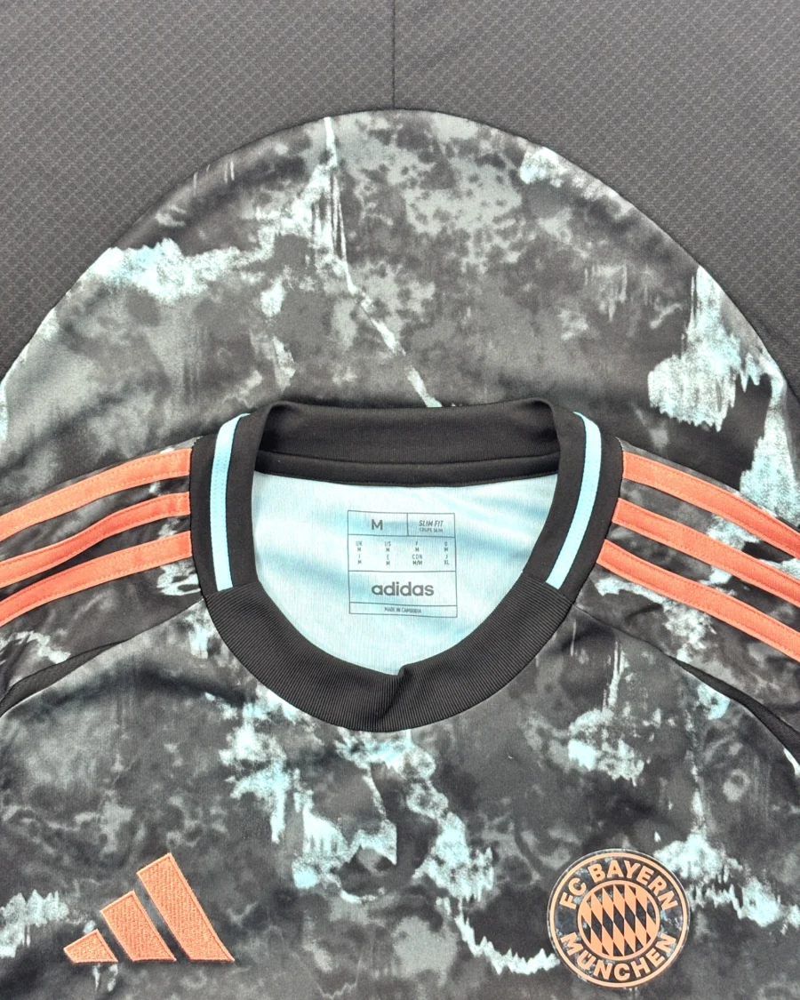 Bayern Munich 24/25 Away