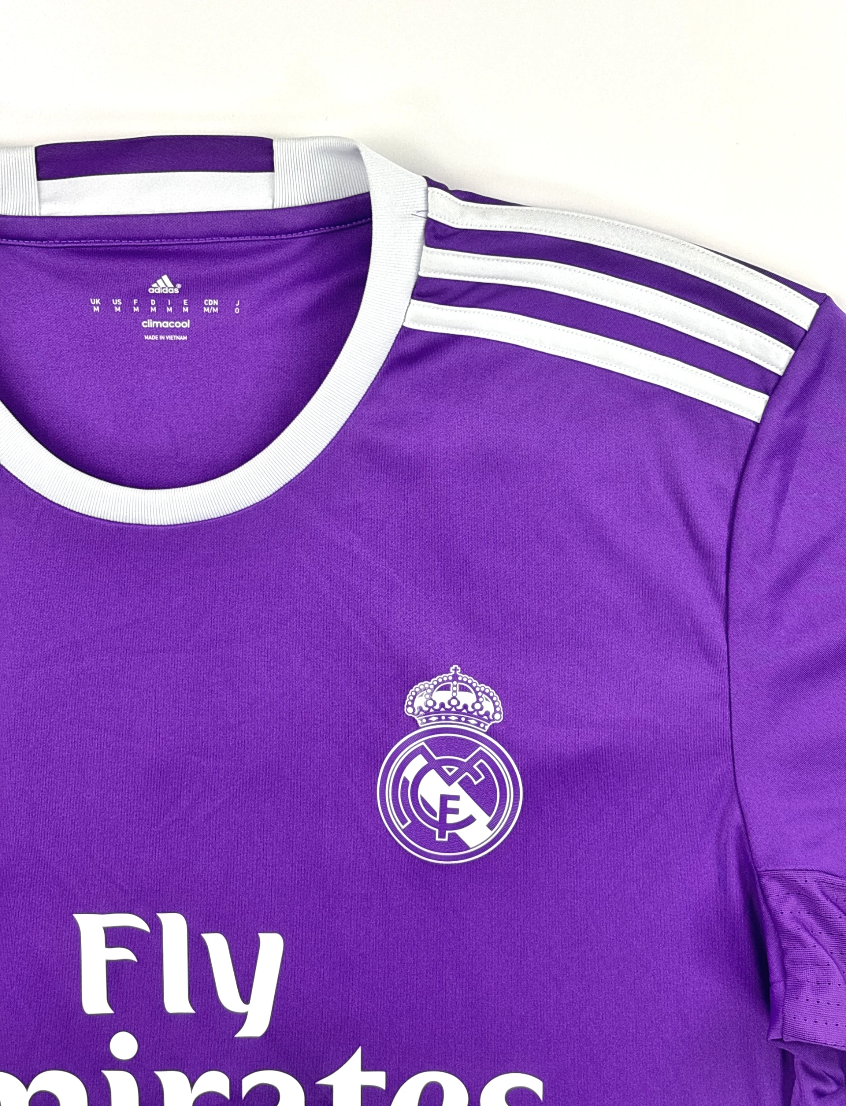 Real Madrid 16/17 Away Vázquez