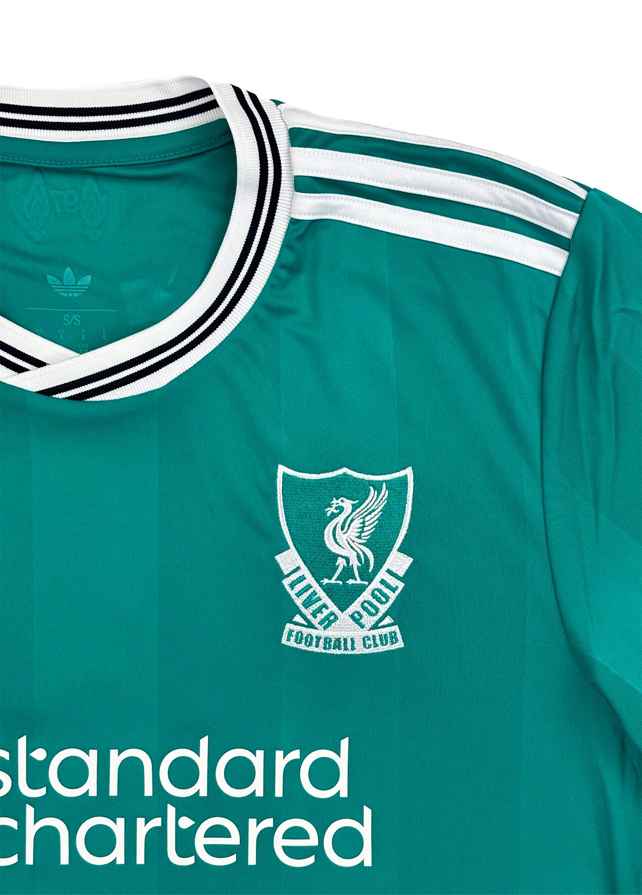 Liverpool 25/26 Third Ekitike