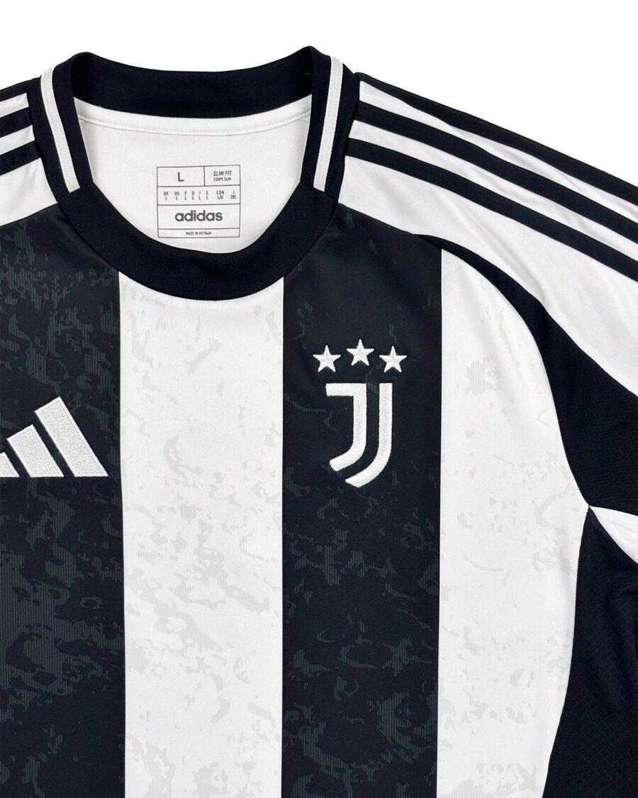 Juventus 24/25 Home Vlahović