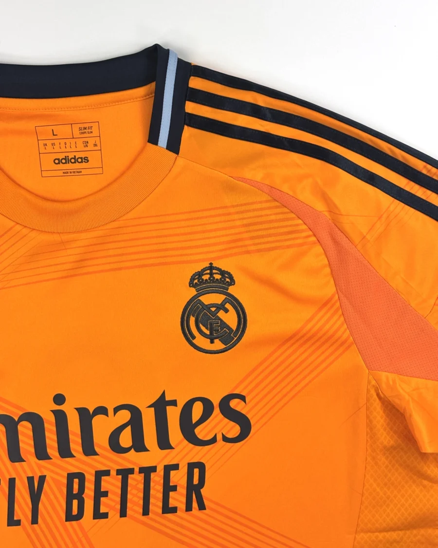 Real Madrid 24/25 Away Valverde