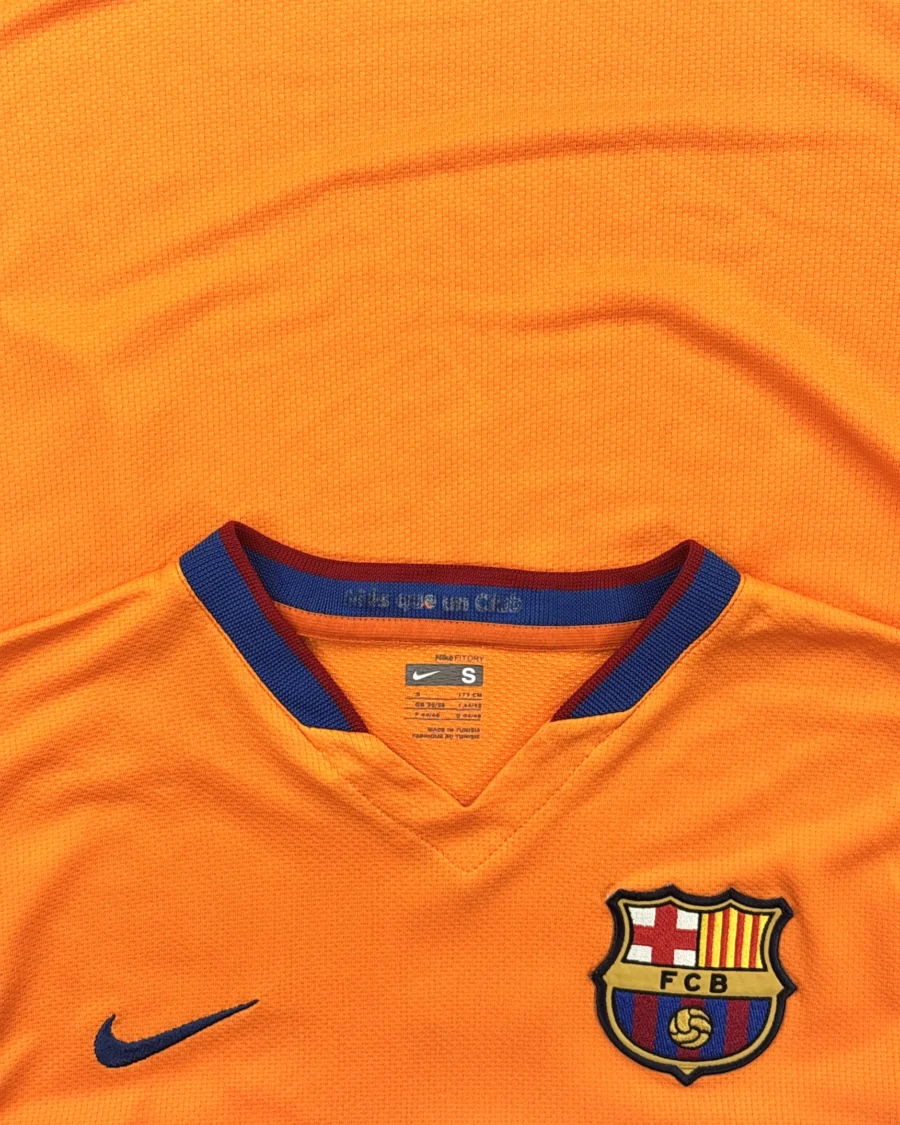 FC Barcelona 06/07 Away