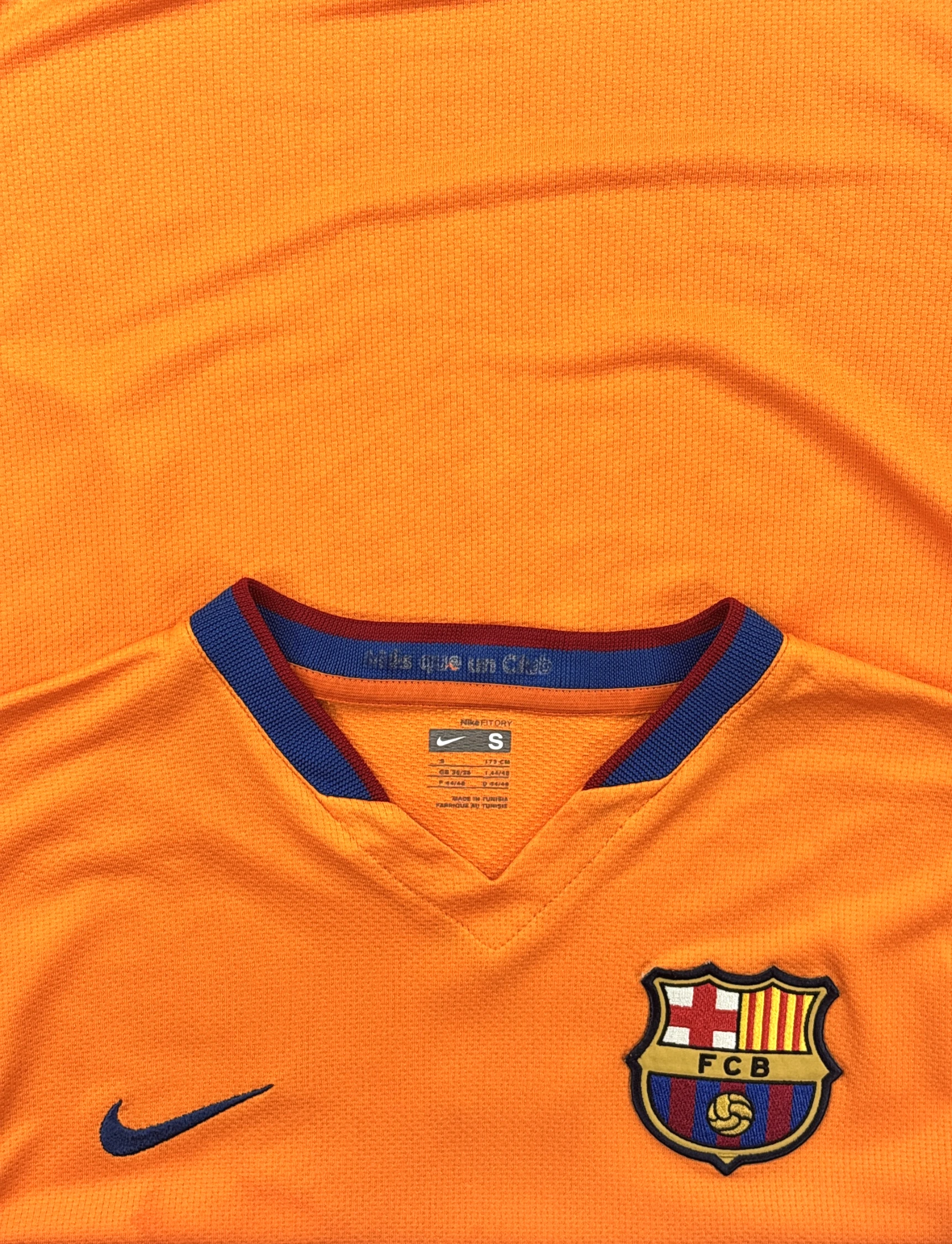 FC Barcelona 06/07 Away