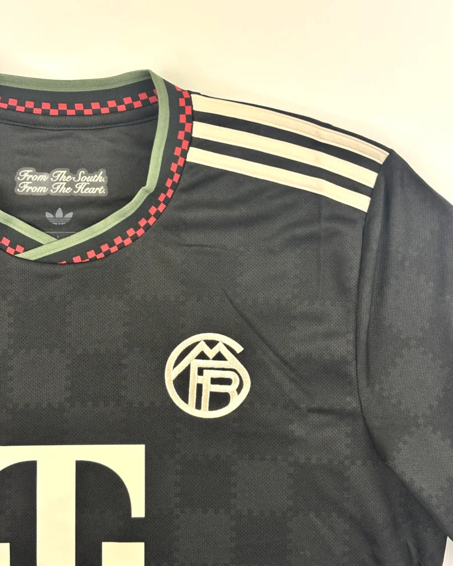 FC Bayern Munich 25/26 Third Olise