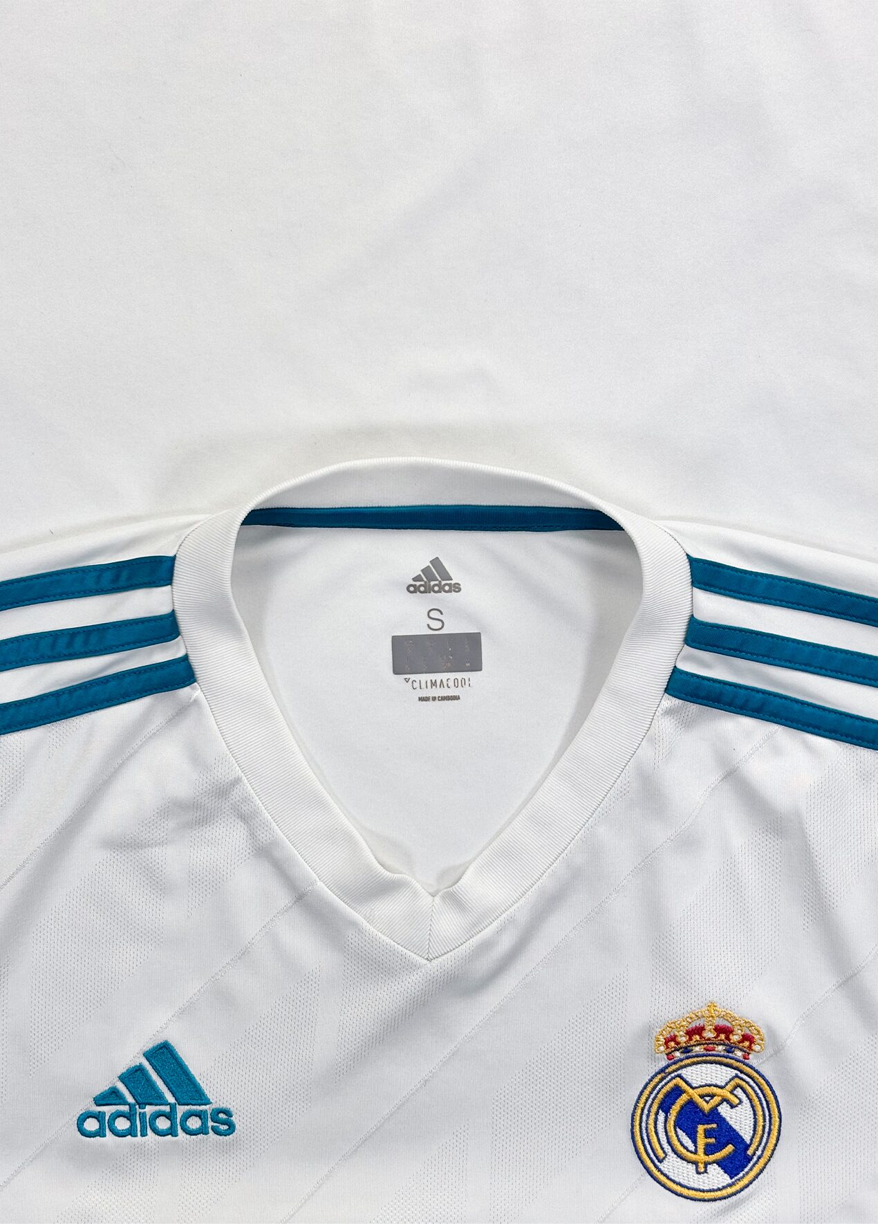 Real Madrid 17/18 Home
