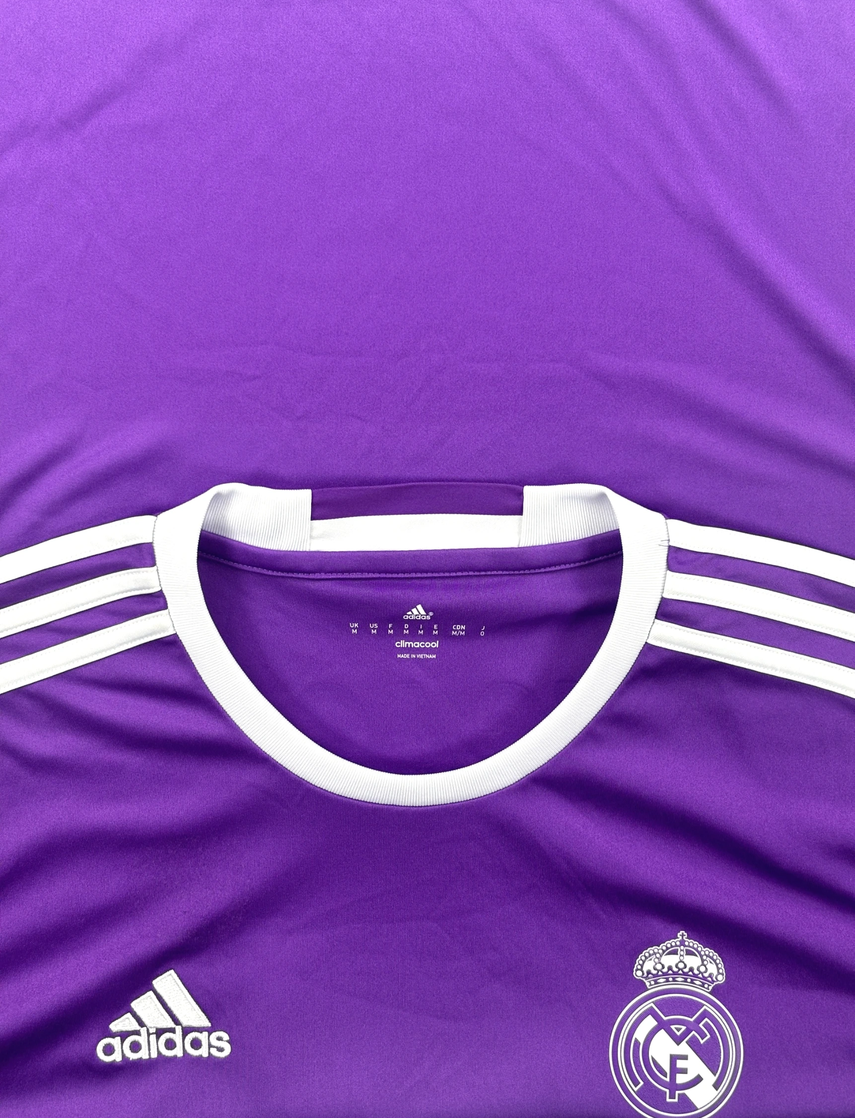 Real Madrid 16/17 Away Vázquez