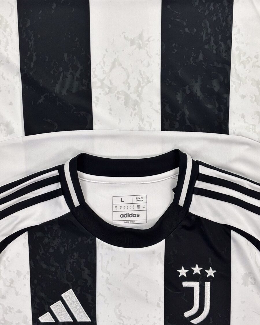Juventus 24/25 Home Vlahović