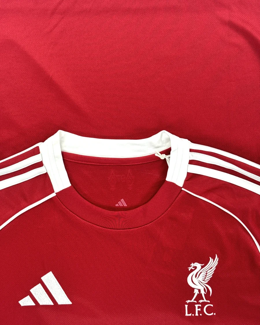 Liverpool 25/26 Home Salah