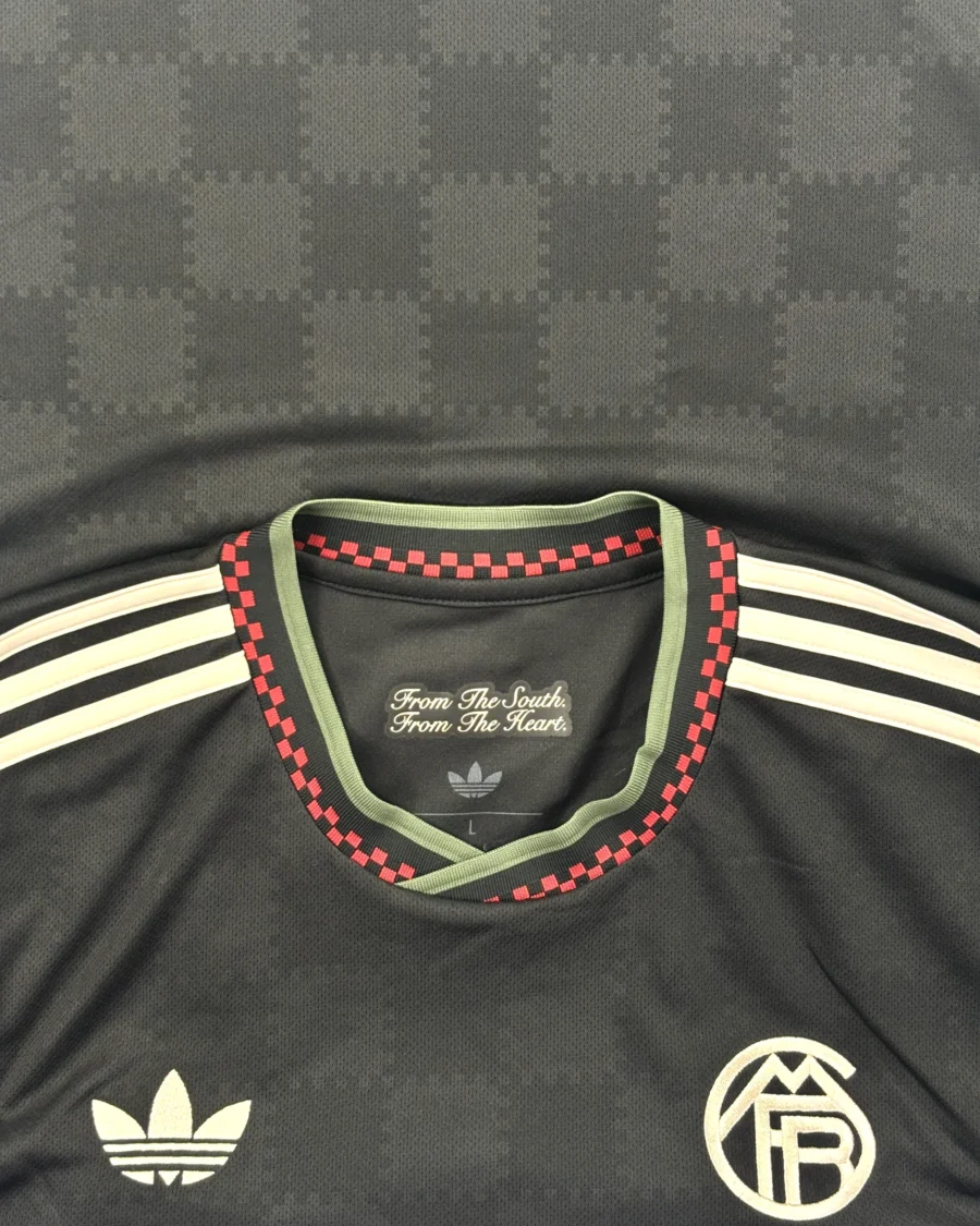 FC Bayern Munich 25/26 Third Olise