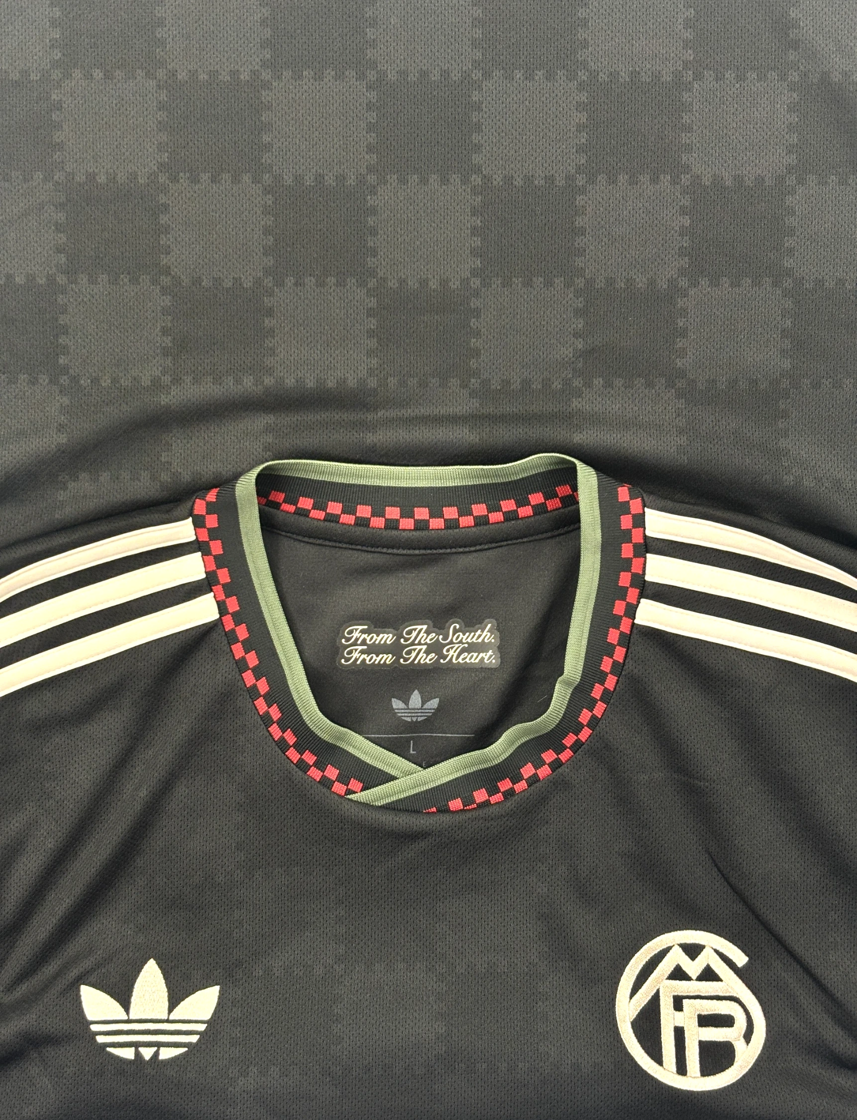FC Bayern Munich 25/26 Third Olise