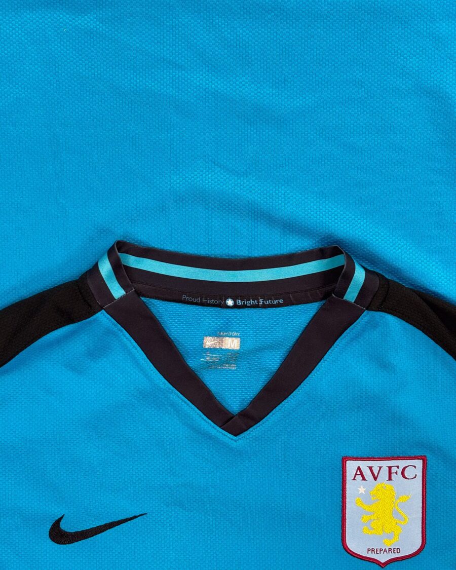 Aston Villa 08/09 Away Laursen