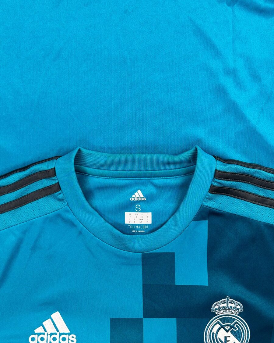 Real Madrid 17/18 Third Isco