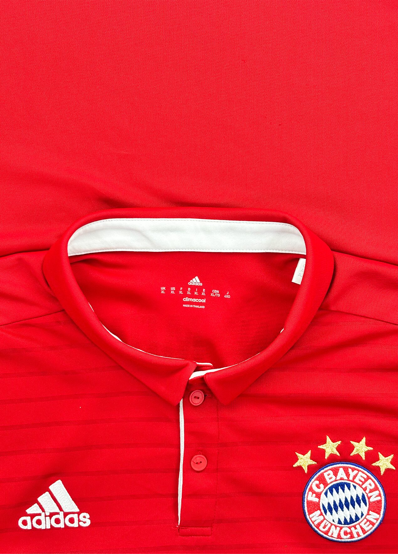 Bayern Munich 16/17 Home Lewandowski
