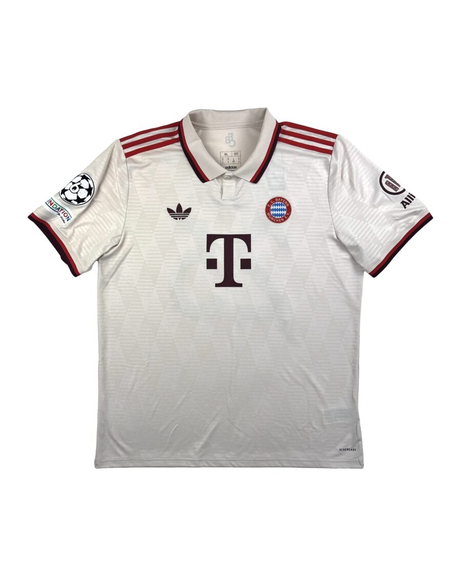 FC Bayern Munich 24/25 Third Muller