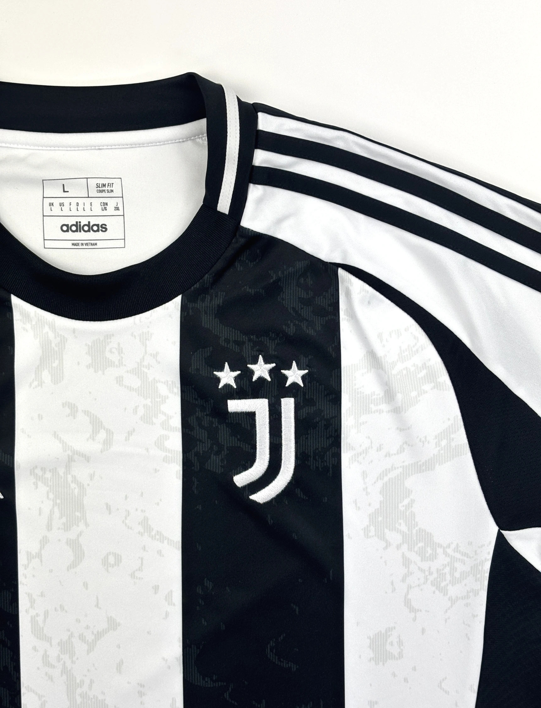 Juventus 24/25 Home