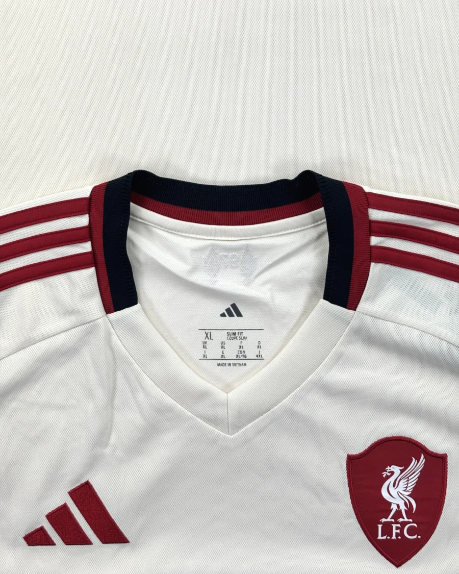 Liverpool 25/26 Away
