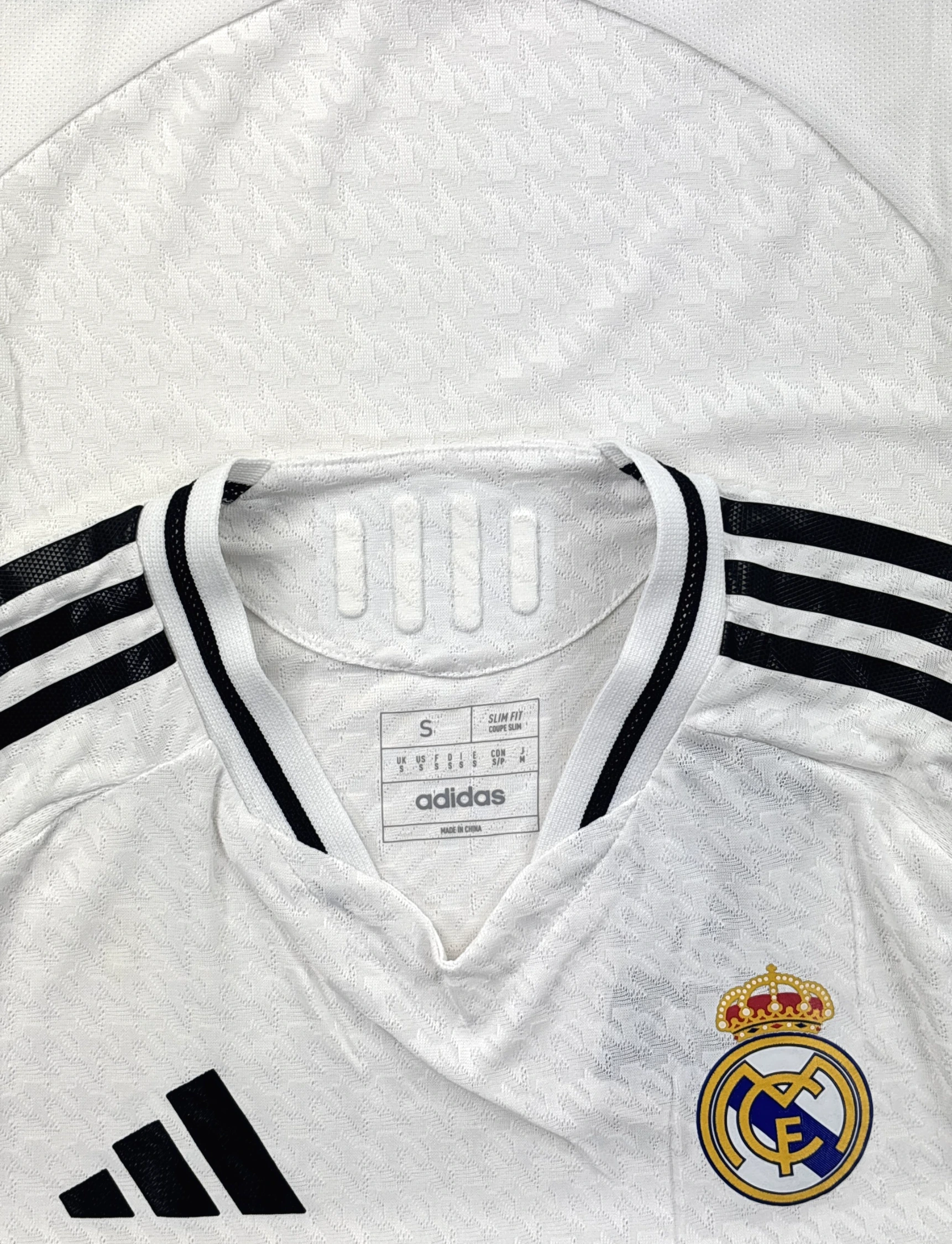 Real Madrid 24/25 Home Authentic