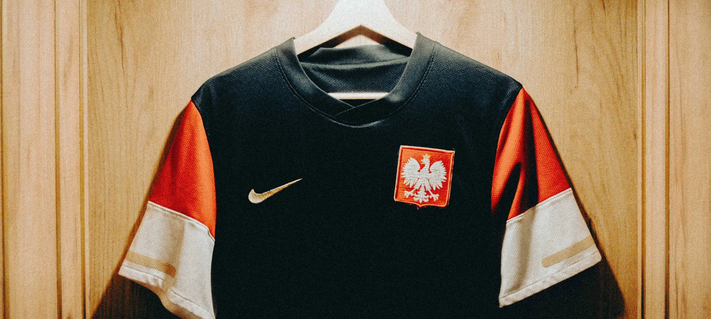 Stroje, które wywołały burzę – największe kontrowersje wokół trykotów